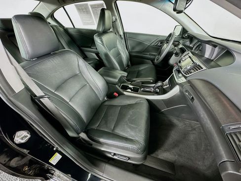 Used 2015 Honda Accord EX-L image 34