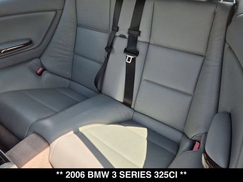 Used 2006 BMW 325Ci Convertible RWD image 3