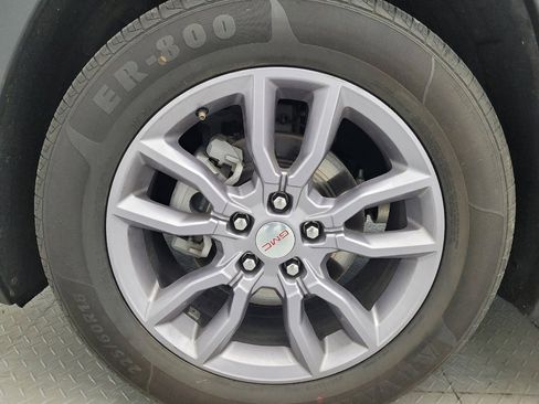 Used 2023 GMC Terrain SLT FWD image 31