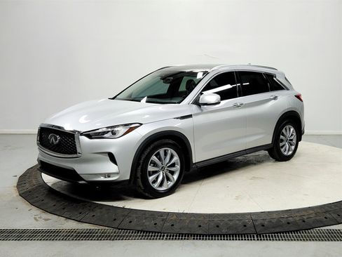 Used 2021 INFINITI QX50 Luxe image 3