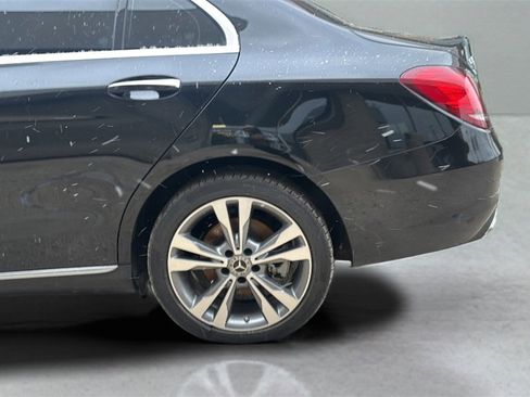 Used 2021 Mercedes-Benz C 300 4MATIC Sedan w/ Premium Package image 25