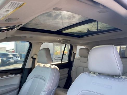 Used 2022 Jeep Grand Cherokee Overland image 38