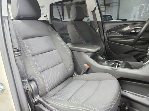 Used 2023 GMC Terrain SLE w/ Driver Convenience Package FWD image 39