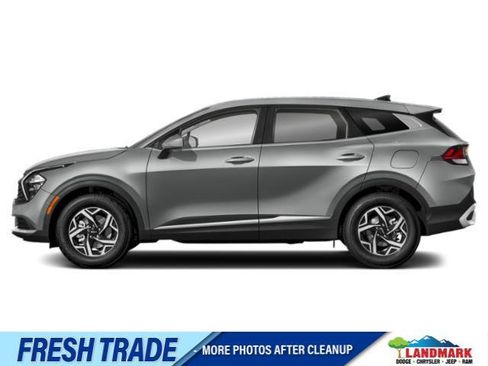 Used 2023 Kia Sportage LX AWD/4WD image 1