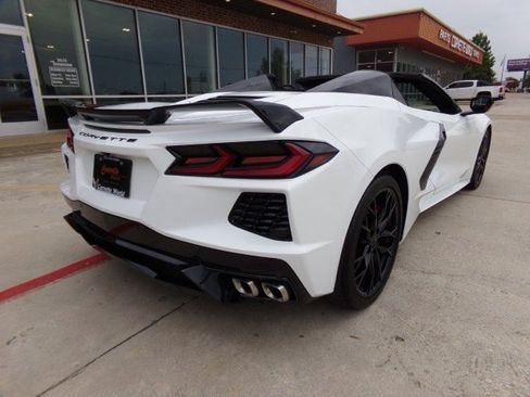 Used 2024 Chevrolet Corvette Stingray Premium Conv w/ Z51 Performance Package RWD image 6