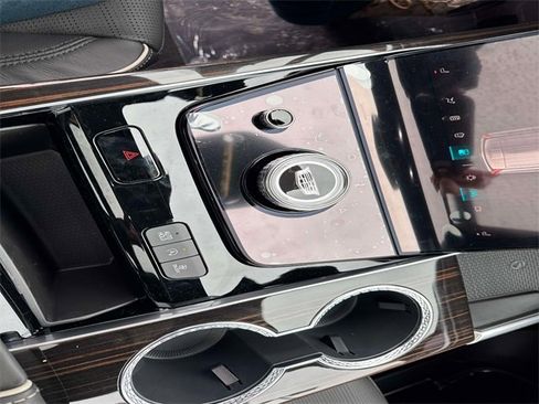 New 2026 Cadillac Escalade Luxury w/ LPO, Radiant Package image 26