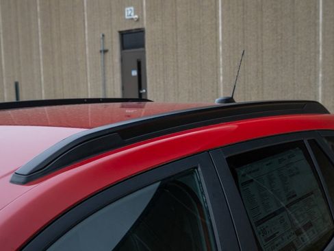 New 2026 Chevrolet Trax LT image 9