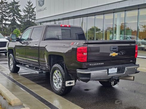 Used 2018 Chevrolet Silverado 3500 LTZ AWD/4WD image 3