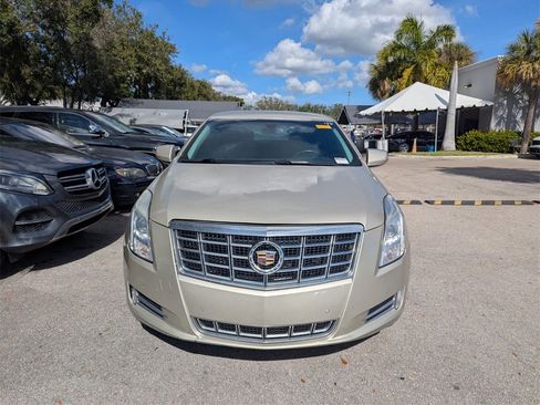 Used 2015 Cadillac XTS Luxury image 2