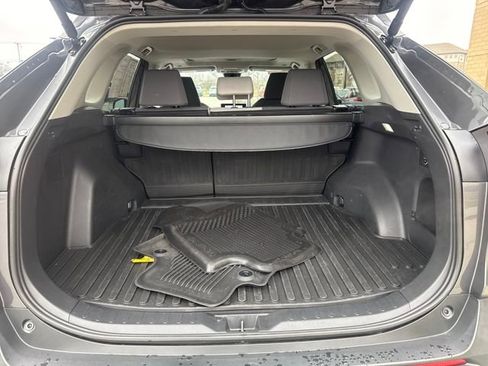 Used 2024 Toyota RAV4 XLE w/ Convenience Package image 17