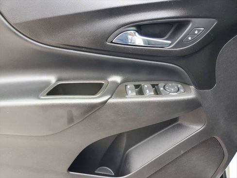 Used 2020 Chevrolet Equinox LT AWD/4WD image 20