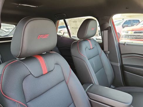 Used 2026 Chevrolet Trax RS w/ Driver Confidence Package FWD image 18