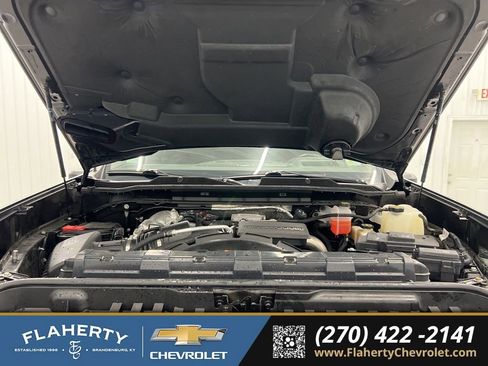 Used 2021 Chevrolet Silverado 2500 LTZ w/ Z71 Chrome Sport Edition image 16