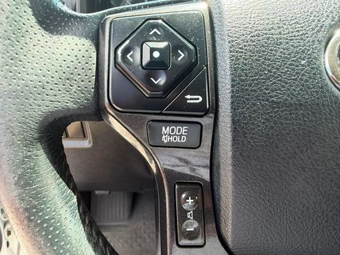 Used 2017 Toyota 4Runner TRD Pro AWD/4WD image 30