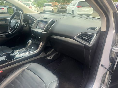 Used 2017 Ford Edge SEL w/ Equipment Group 201A image 22