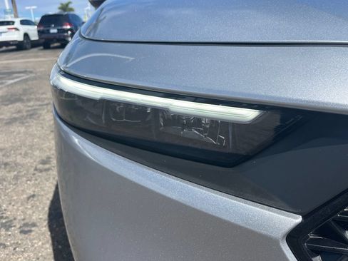 Used 2024 Honda Accord EX image 37