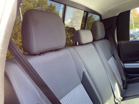 Used 2014 Toyota Tundra SR5 image 29