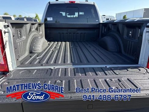 New 2026 Ford F250 Lariat w/ Black Appearance Package AWD/4WD image 15