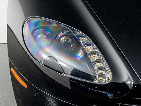 Used 2015 Aston Martin V8 Vantage GT image 22