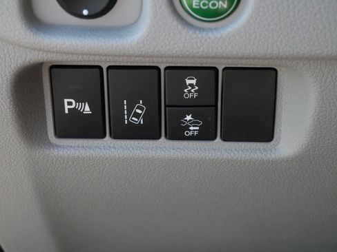 Used 2017 Honda Pilot Touring image 27