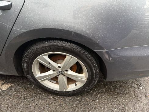 Used 2015 Volkswagen Passat 1.8T Limited Edition image 13