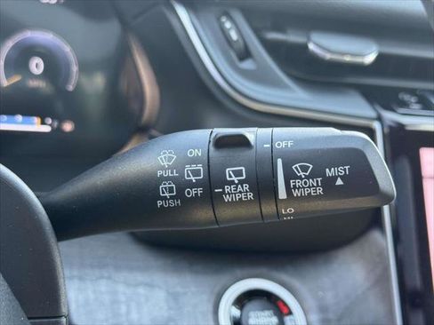 Certified 2023 Jeep Grand Cherokee L Limited AWD/4WD image 21
