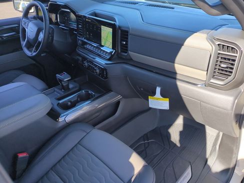 New 2026 Chevrolet Silverado 1500 ZR2 w/ LPO, Dark Essentials Package AWD/4WD image 30