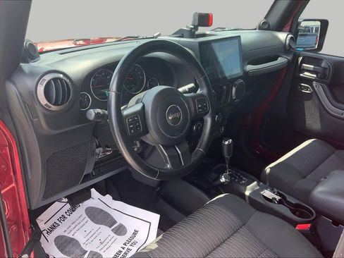 Used 2012 Jeep Wrangler Unlimited Sport AWD/4WD image 17