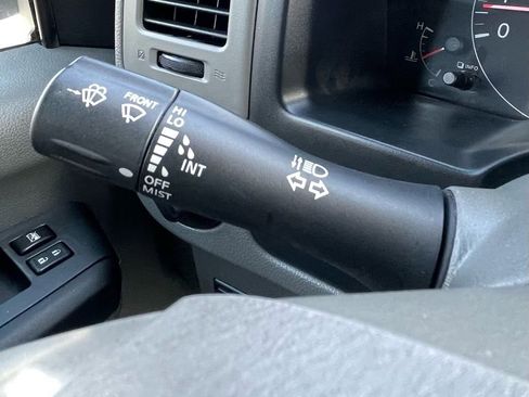 Used 2020 Nissan NV 2500 SV image 21