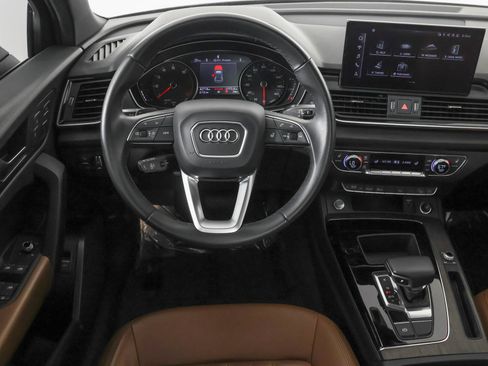Used 2023 Audi Q5 2.0T Premium w/ Convenience Package AWD/4WD image 39