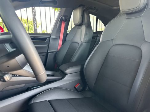 New 2026 Porsche Macan Electric RWD image 5