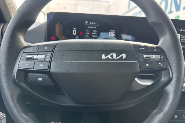 Used 2026 Kia K4 FWD image 19