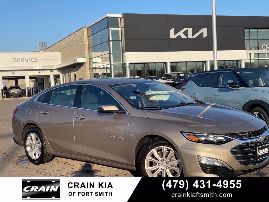 Used 2024 Chevrolet Malibu LT FWD image 1