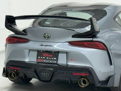 Used 2021 Toyota Supra w/ Safety & Technology Package RWD image 31
