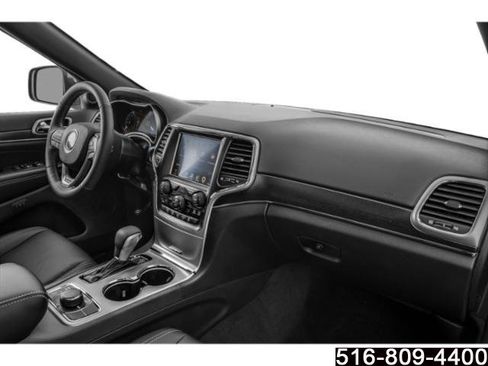 Used 2018 Jeep Grand Cherokee Limited AWD/4WD image 20