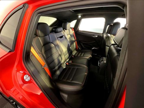 Certified 2026 Porsche Macan GTS AWD/4WD image 23