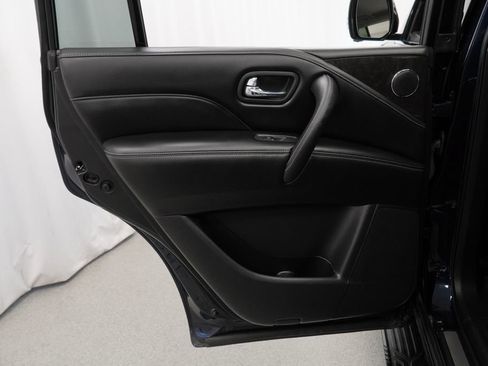 Used 2021 INFINITI QX80 Luxe AWD/4WD image 39