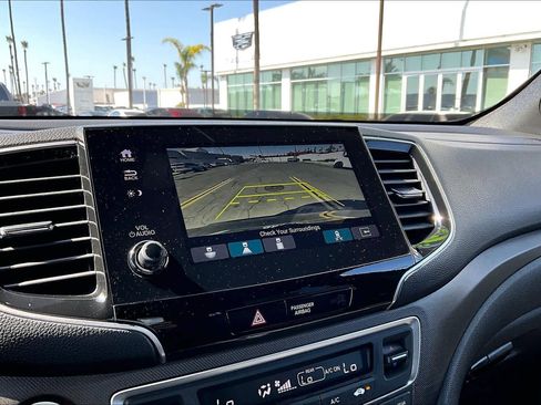 Used 2023 Honda Passport TrailSport image 27