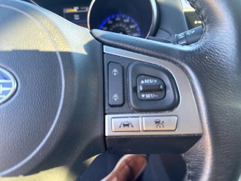 Used 2017 Subaru Outback 3.6R Limited image 24