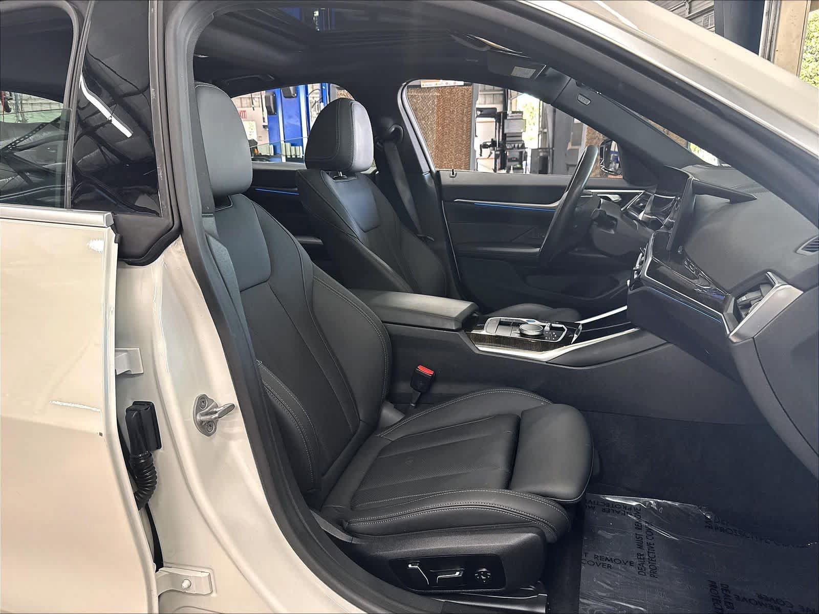 Used 2024 BMW i4 eDrive35 w/ Premium Package RWD image 33