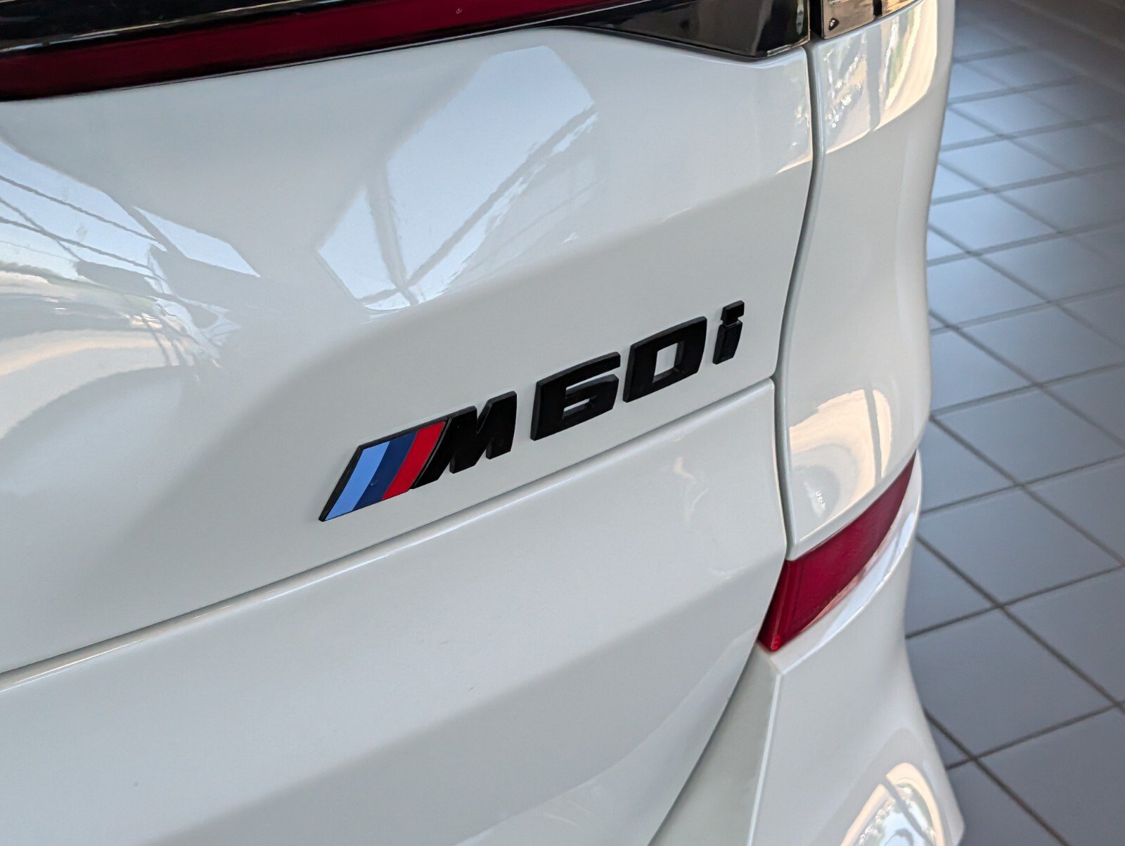 New 2026 BMW X5 M60i w/ Climate Comfort Package AWD/4WD image 5
