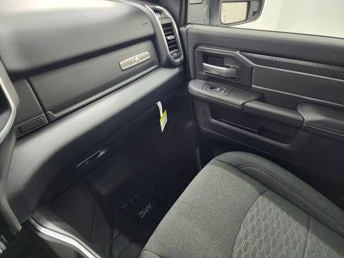 Used 2025 RAM 2500 Lone Star AWD/4WD image 12