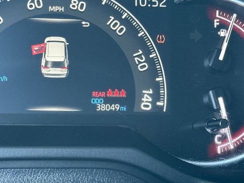 Certified 2024 Toyota RAV4 LE image 38