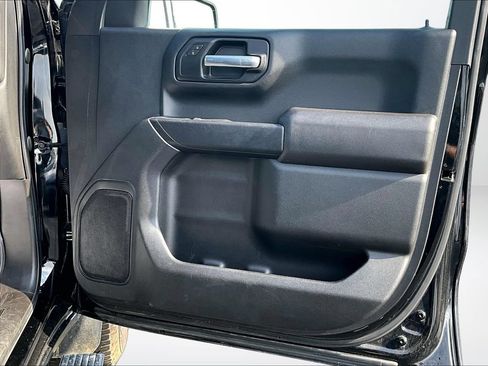 Used 2021 Chevrolet Silverado 1500 Custom Trail Boss w/ Midnight Edition AWD/4WD image 23