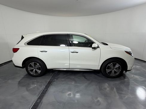 Used 2018 Acura MDX SH-AWD image 4