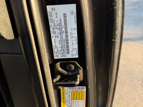 Used 2016 Ford F150 Lariat w/ Equipment Group 502A Luxury image 27