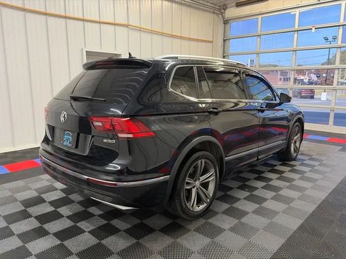 Used 2021 Volkswagen Tiguan SEL Premium R-Line AWD/4WD image 3