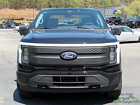 New 2025 Ford F150 Lightning Flash image 8