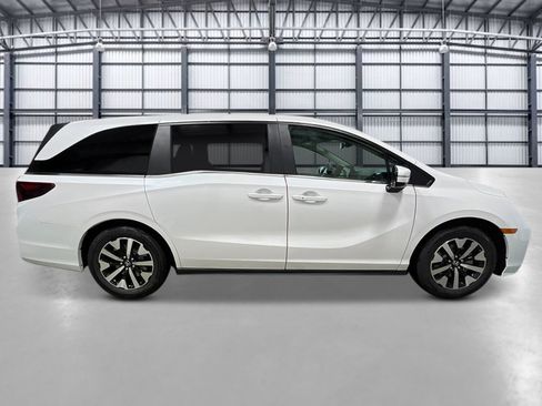 New 2027 Honda Odyssey EX-L image 7