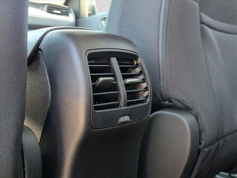 Used 2022 Ford Escape SE w/ Convenience Package AWD/4WD image 16